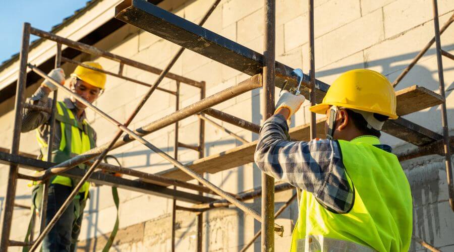 Professional residential roofers in Aztec, NM